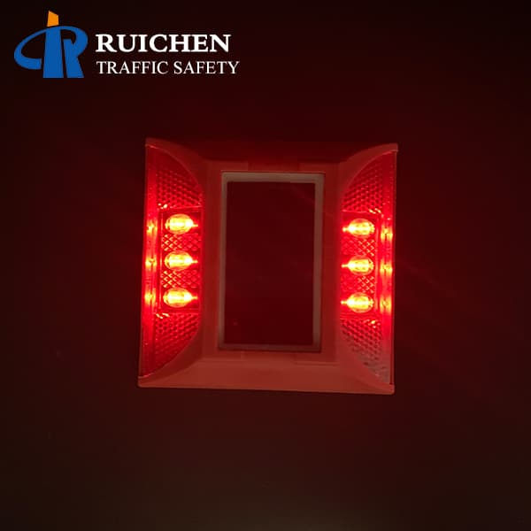 Ruichen Solar Road Stud With Anchors For Expressway